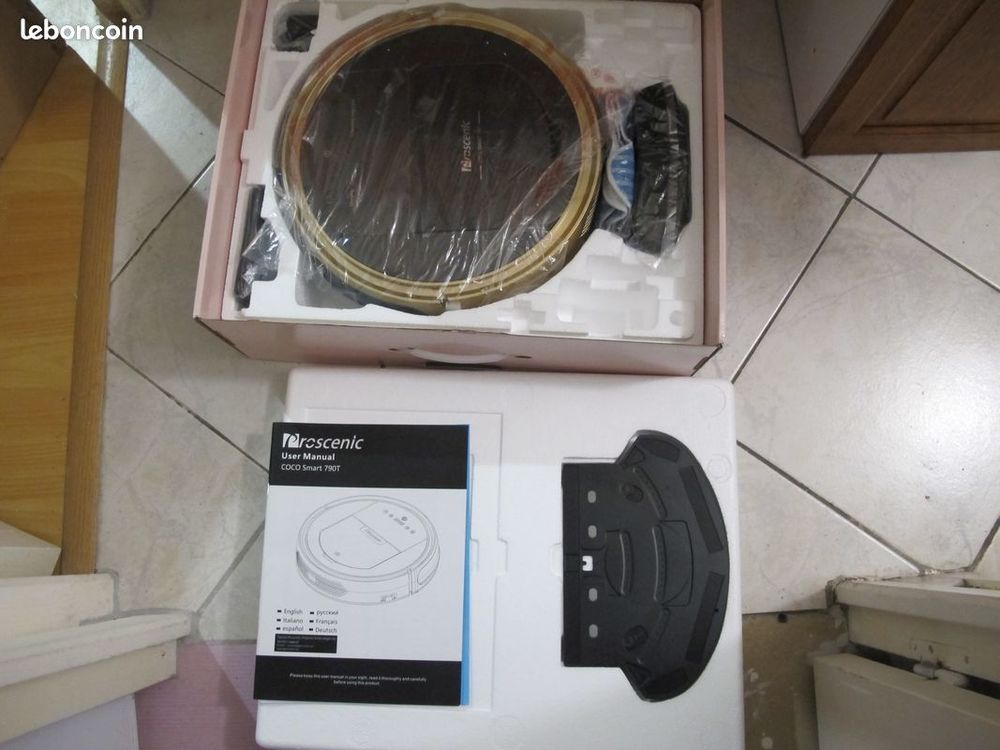 Robot aspirateur neuf Electroménager