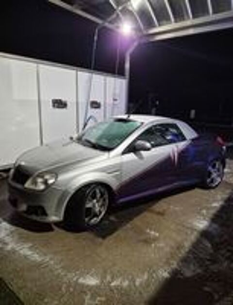 Tigra cab 1.8 16V - 125 Ecotec Sport 2009 occasion 29400 Landivisiau