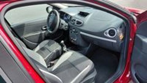 Clio III 1.2 16V 75 eco2 Expression Clim Euro 5 2011 occasion 44710 Saint-L&eacute;ger-les-Vignes