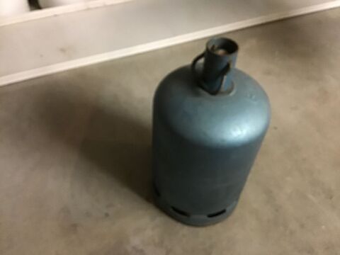 4 bouteilles à gaz butane 0 Blainville-sur-Orne (14)