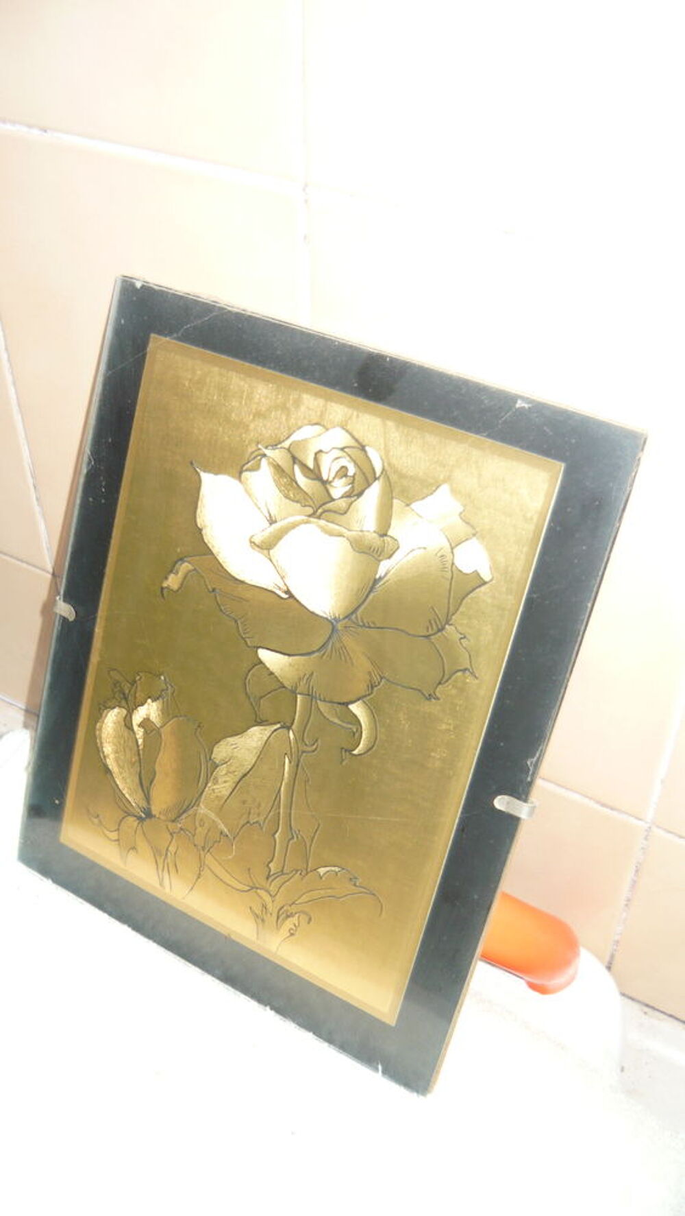 cadre d&eacute;co avec des reflets dor&eacute;s Décoration