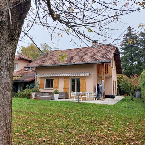   MAISON T5. 4 CHAMBRES. TER.650m2  A 12 MINUTES DE GENEVE  Maison - 6 pice(s) - 120 m