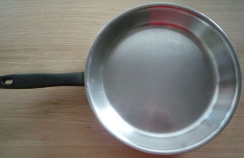poêle de marque SITRAM de 29 cm en inox, 24 Villers-lès-Nancy (54)