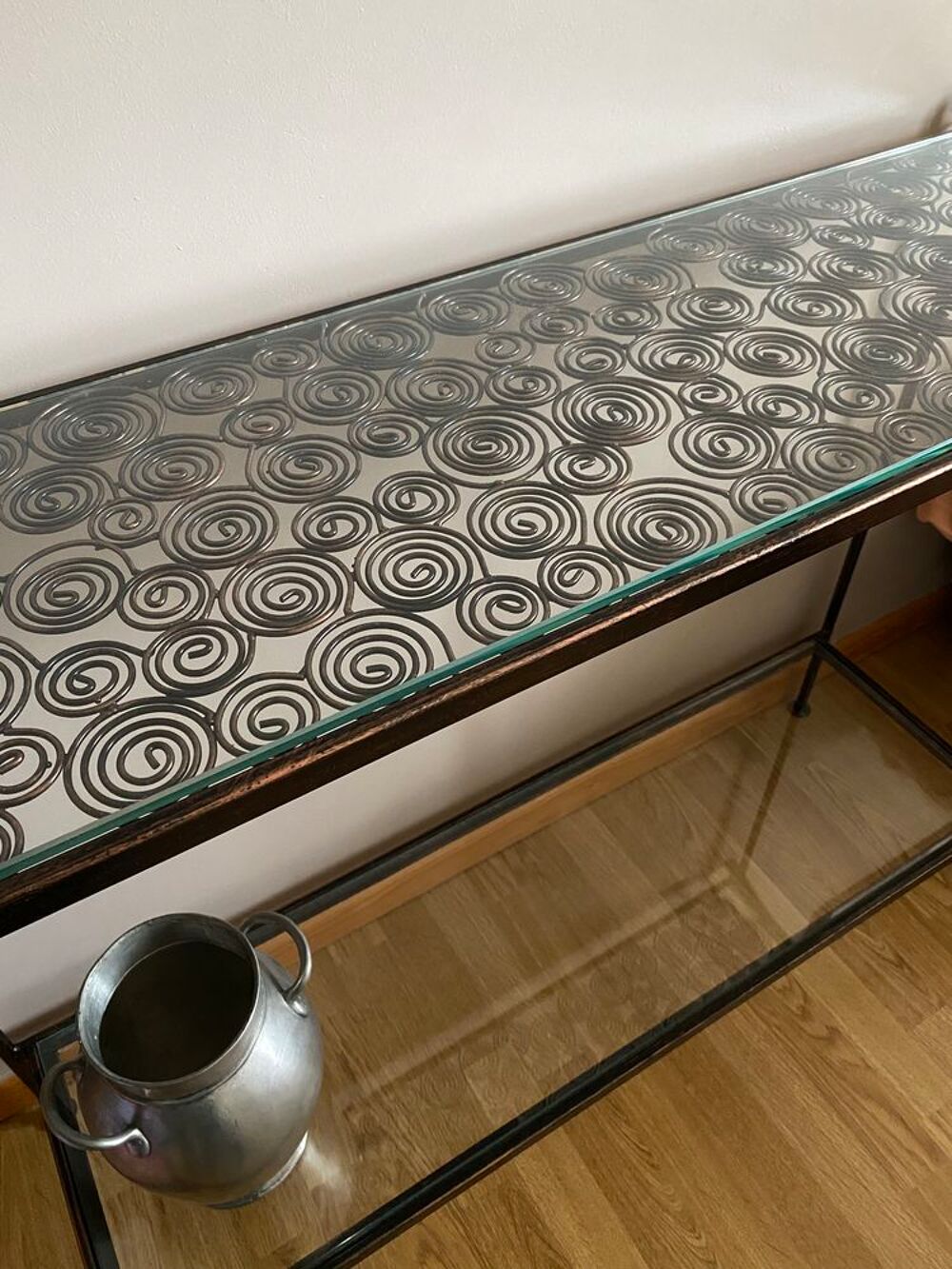 Console en m&eacute;tal forg&eacute; et verre Meubles