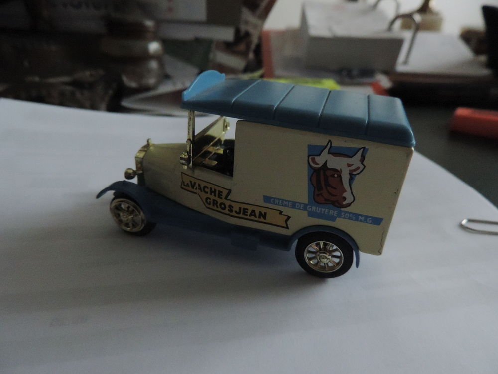 CORGI - FOUGON AUSTIN - Echelle : 1/60 &egrave;me.
