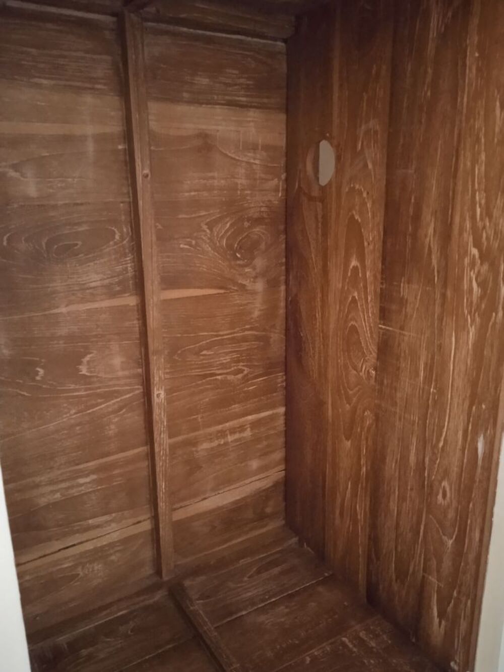 Beau meuble en bois Meubles