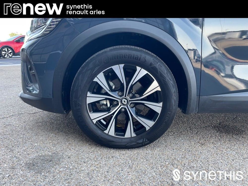 Captur E-Tech full hybrid 145 Evolution 2023 occasion 13200 Arles