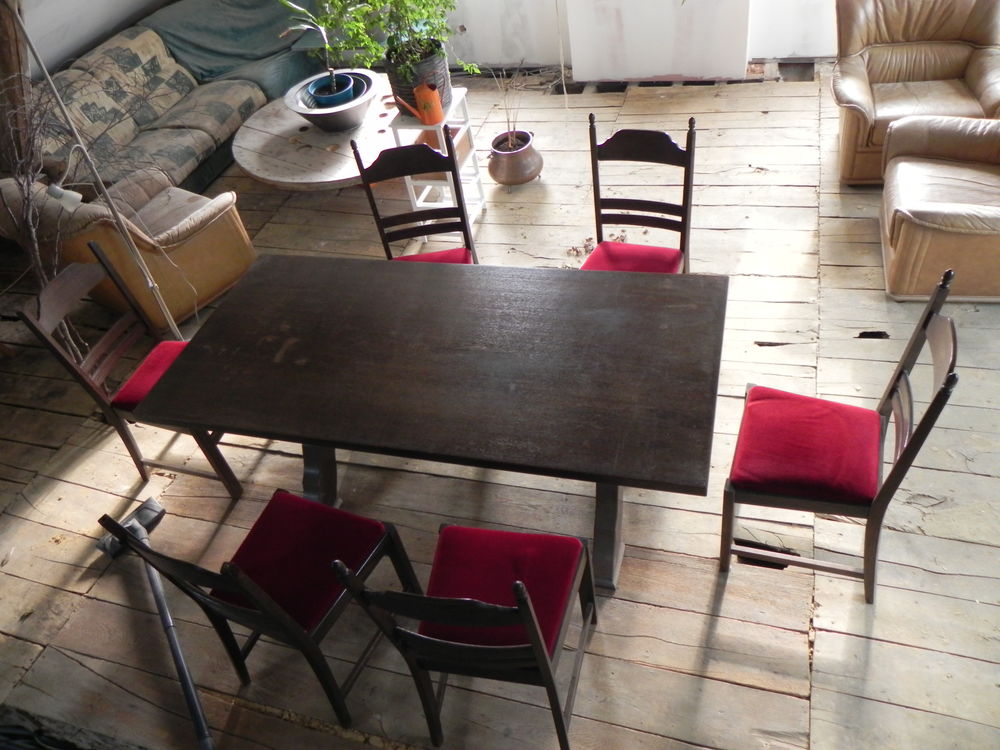 Table de Salle &agrave; manger avec 6 chaises Meubles