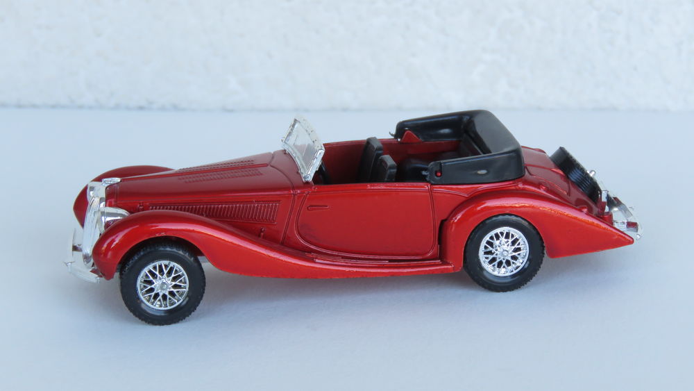 Voiture miniature Delahaye 135 M 1939 