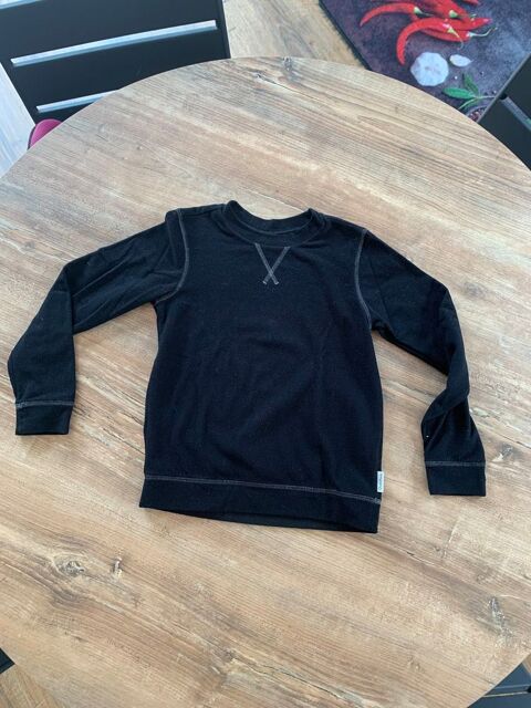 Sweat enfant fille D�catlon    Quechua   3 Saleilles (66)