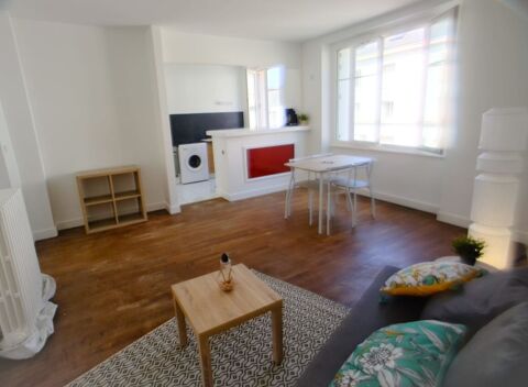  Appartement  louer 2 pices 47 m