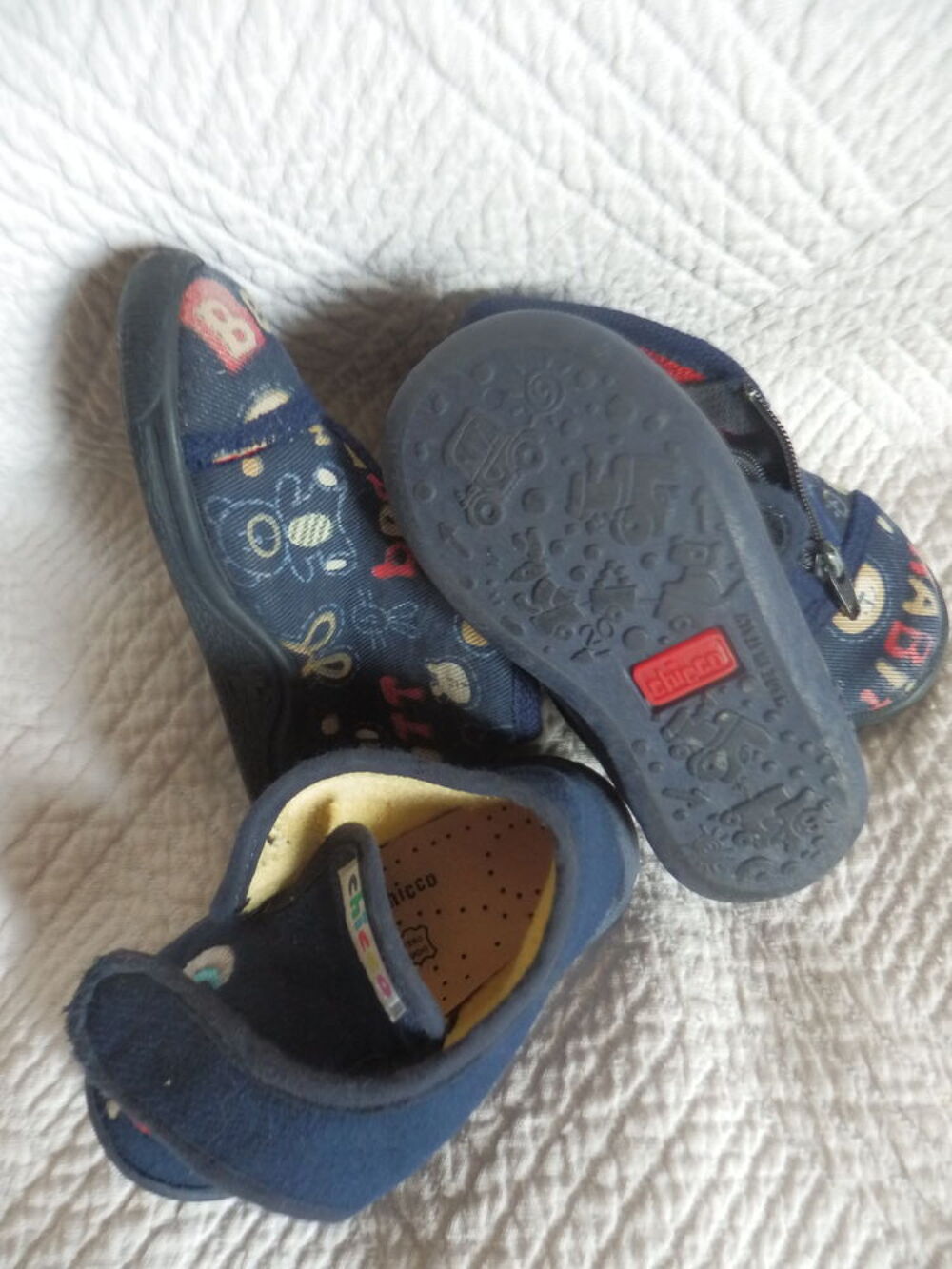 Chaussons de b&eacute;b&eacute; Chaussures enfants