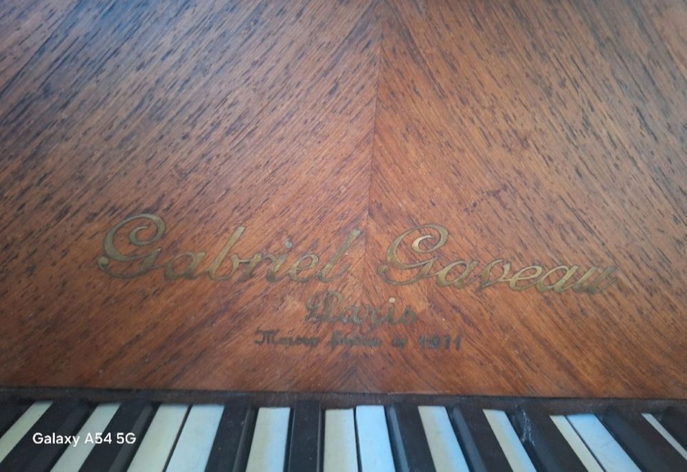 Piano 1/4 de queue Garbiel Gaveau Instruments de musique