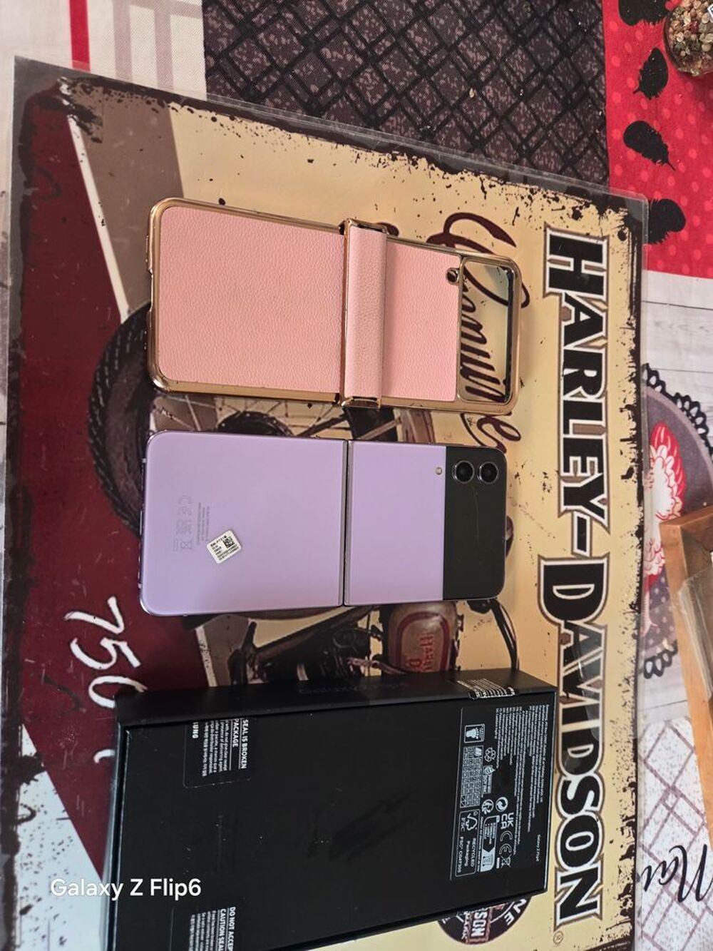 Samsung galaxie flipp 4 T�l�phones et tablettes