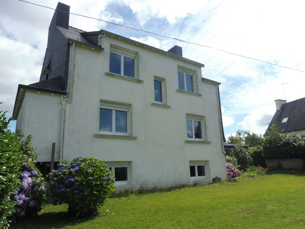 Vente Maison Maison 130m² avec garages ? Panneaux solaires Landrévarzec