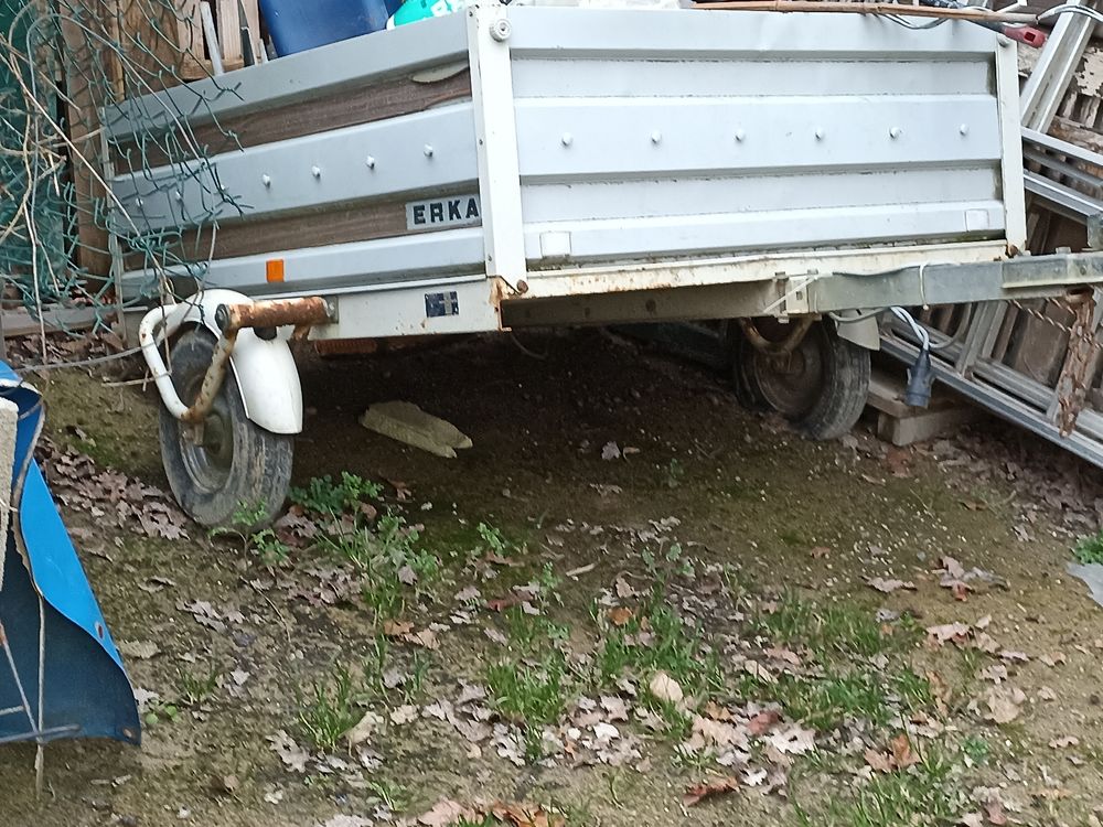 divers mat&eacute;riels pour jardin Jardin