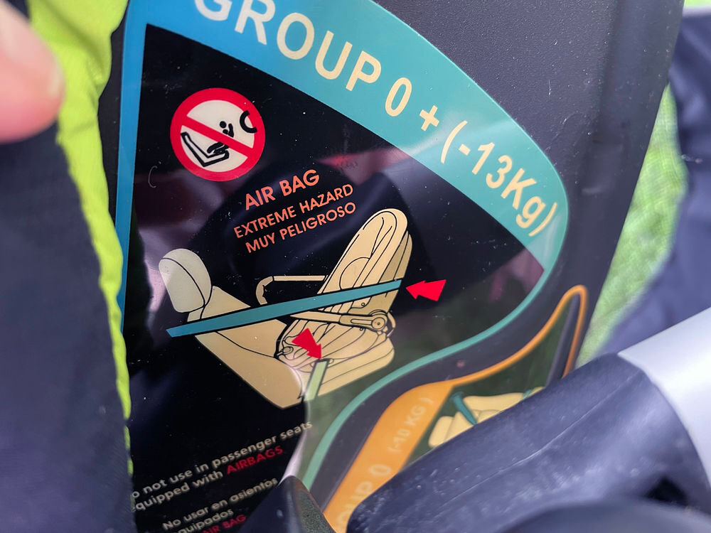 Duo Poussette sportive 3 roues et nacelle Jan&eacute; Pu�riculture