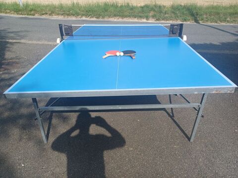 Table de ping-pong pliante sur roulettes  40 Montigny-Lencoup (77)