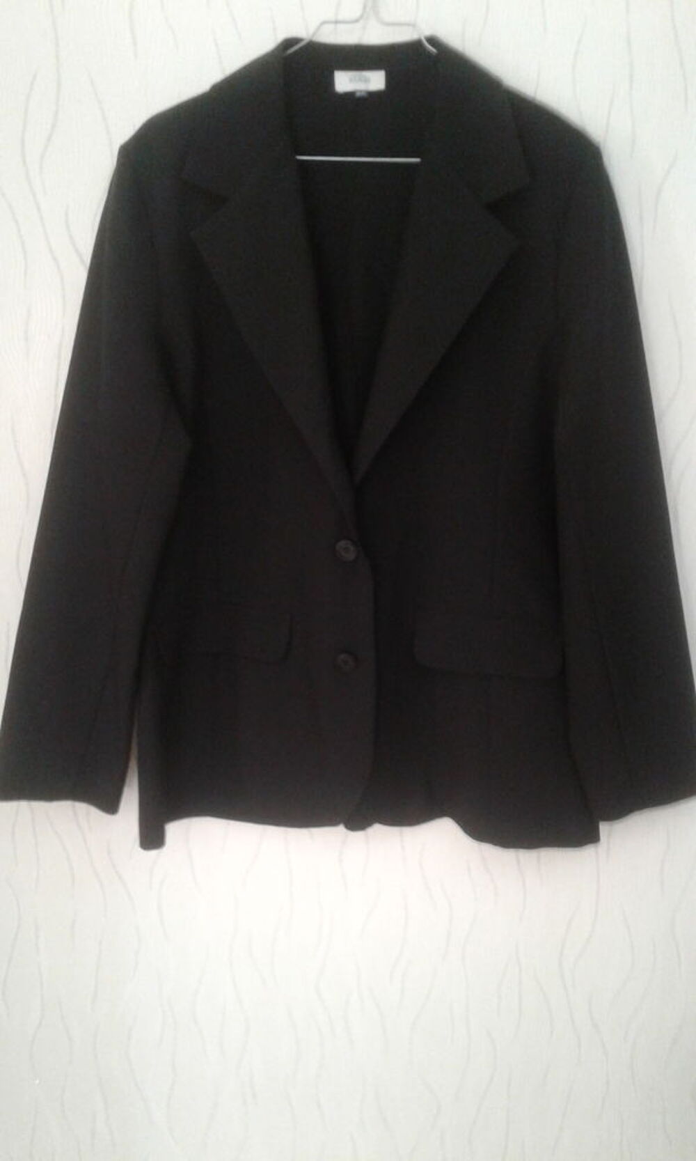 Veste noire Kiabi T.44 Vêtements