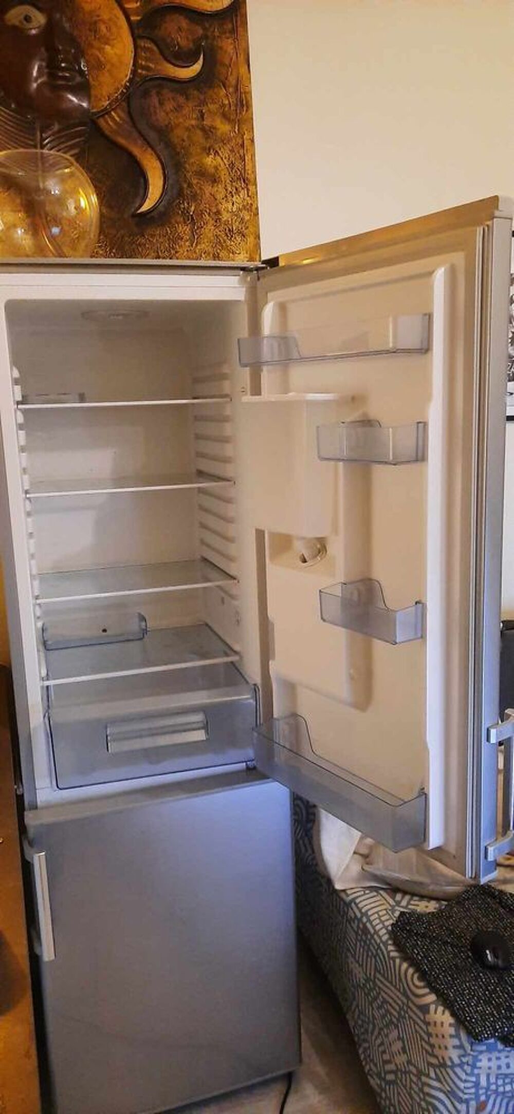Frigo VALBERG tr&egrave;s bon &eacute;tat. Electroménager