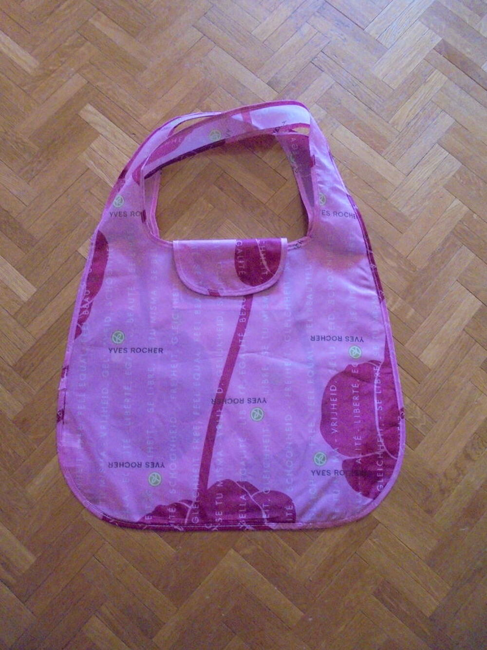 4 sacs repliables (52) Maroquinerie