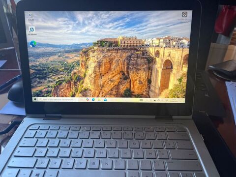 Ordinateur HP Spectre X360 - excellent �tat 250 Beaune (21)