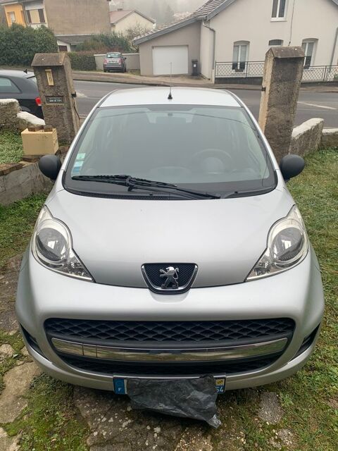 Peugeot 107 1.0e 12V 68ch BLUE LION Urban 2010 occasion Chavigny 54230