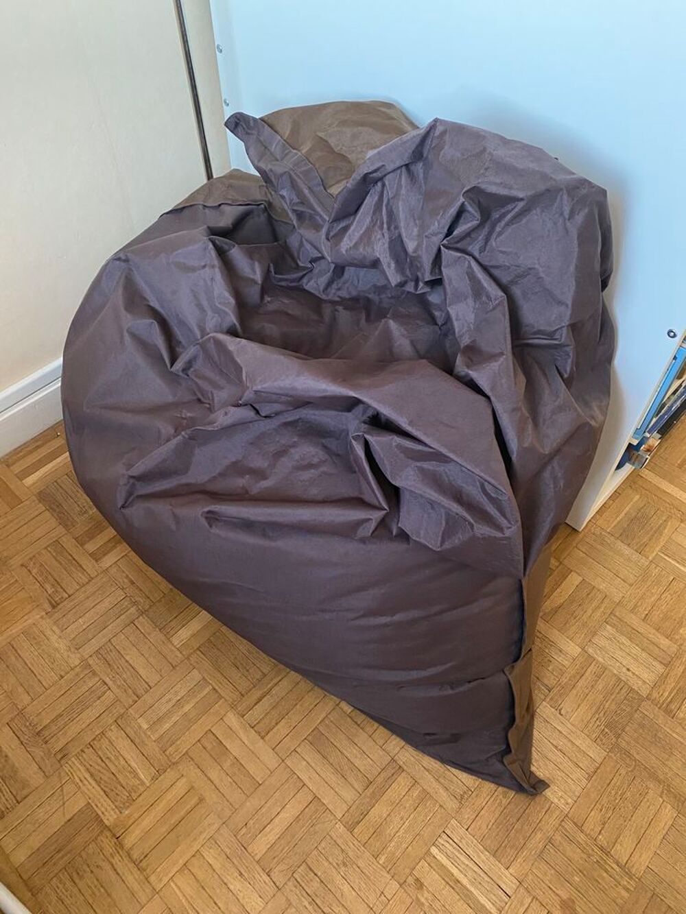 Pouf carr&eacute; tr&egrave;s confortable Meubles