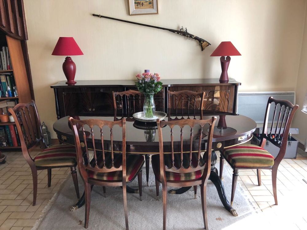 salle &agrave; manger vintage Meubles