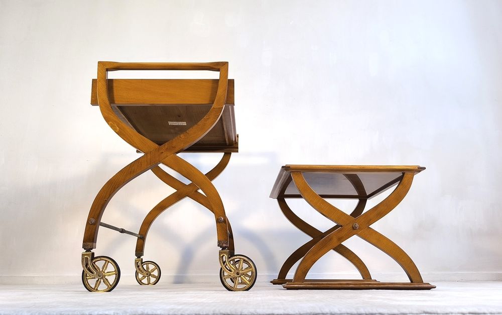 Belle paire de tables vintage en teck ? Desserte roulante Meubles