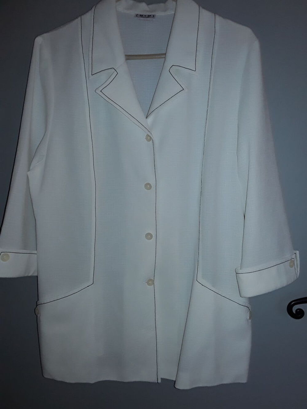 Belle veste blanche d &eacute;t&eacute; Vêtements