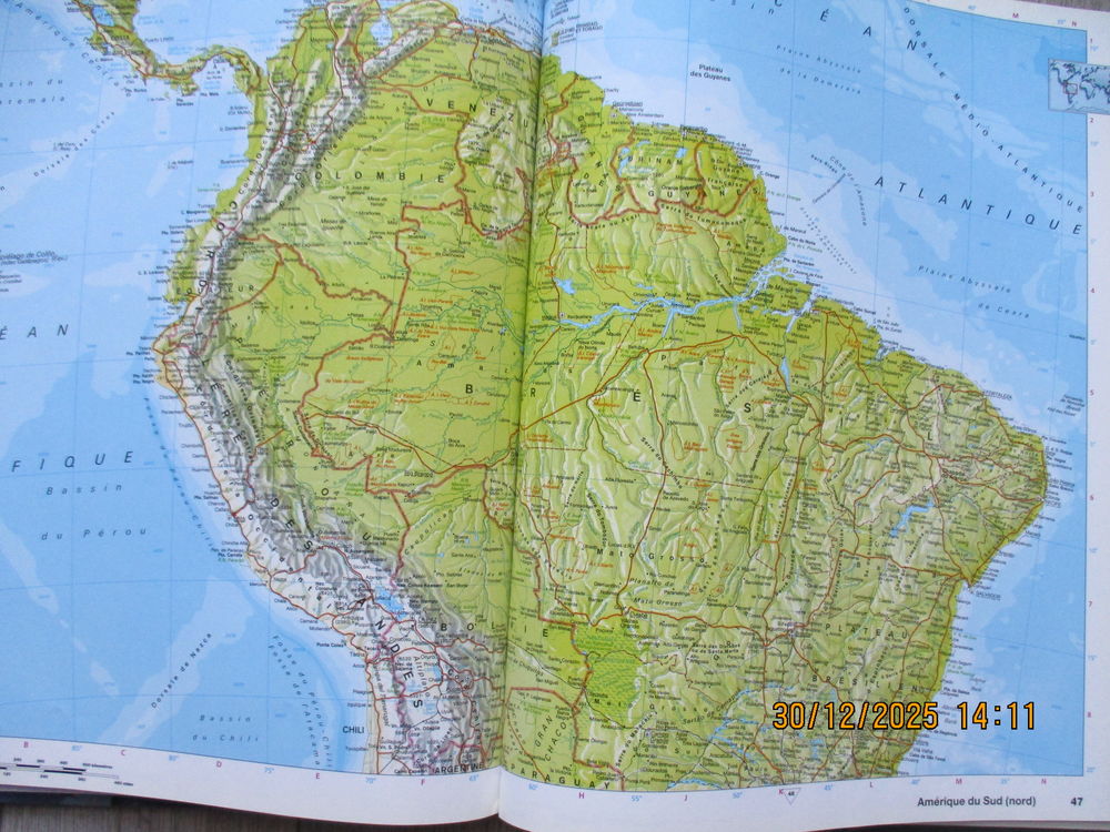 Livre atlas et livre la provence Livres et BD