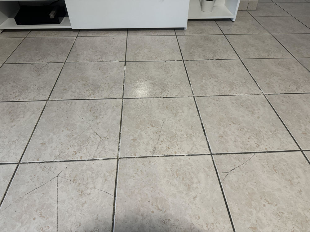 Carreaux gr&eacute;s c&eacute;rame email&eacute; NOVAGRES 33X33 Bricolage