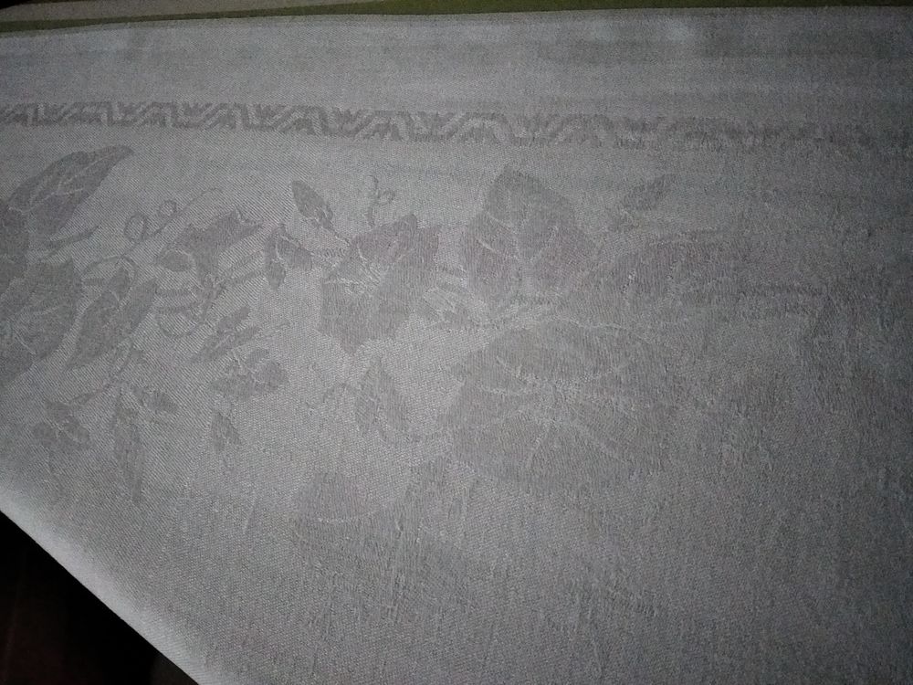 Ancienne nappe damass&eacute;e 1900 Décoration