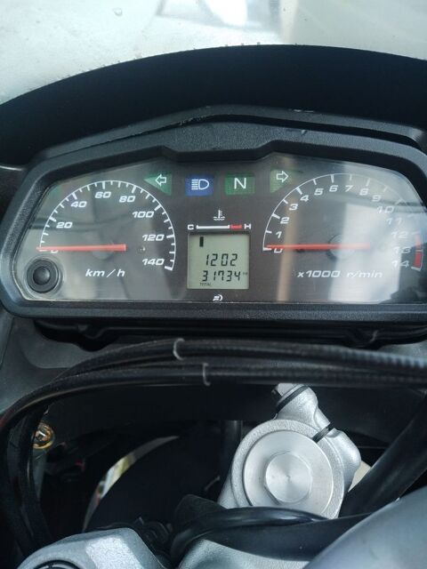 Moto HONDA 2006 occasion Saint-Paul-en-Pareds 85500