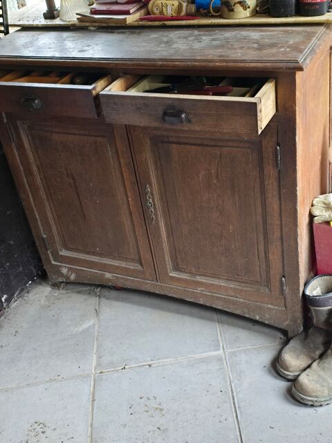 Buffet en bois chne vintage avec tiroir 125 Aspres-sur-Buch (05)