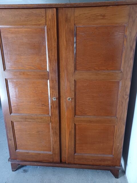Armoire Saint-Claude-de-Diray (41)