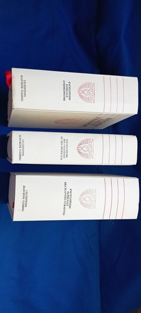 3 encyclop�dies 30 Saint-Mandrier-sur-Mer (83)