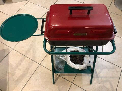 Barbecue et charion 28 Arsac (33)