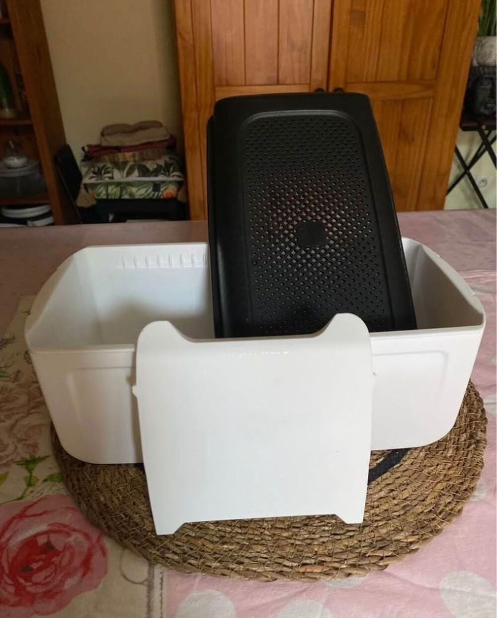 Bo&icirc;te &agrave; pain Tupperware BreadSmart (Noir et Blanc) - Anti-gaspillage Electroménager