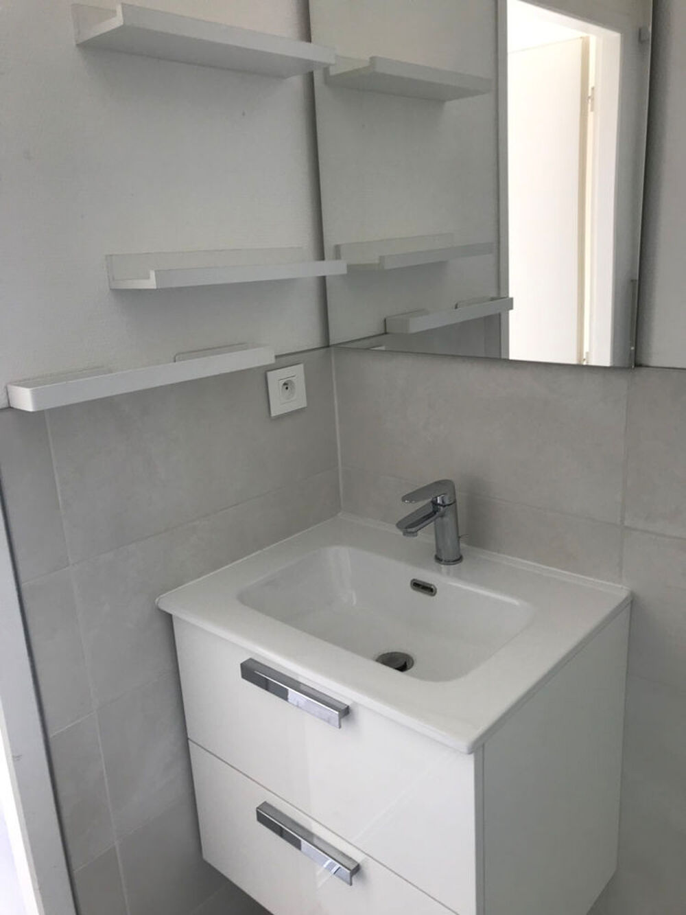Location Appartement Logement T2 Meublé Divonne-les-bains