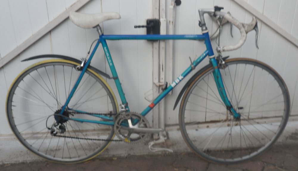 V&eacute;lo de course homme ann&eacute;es 60/70
MBK 14 vitesses collector Vélos