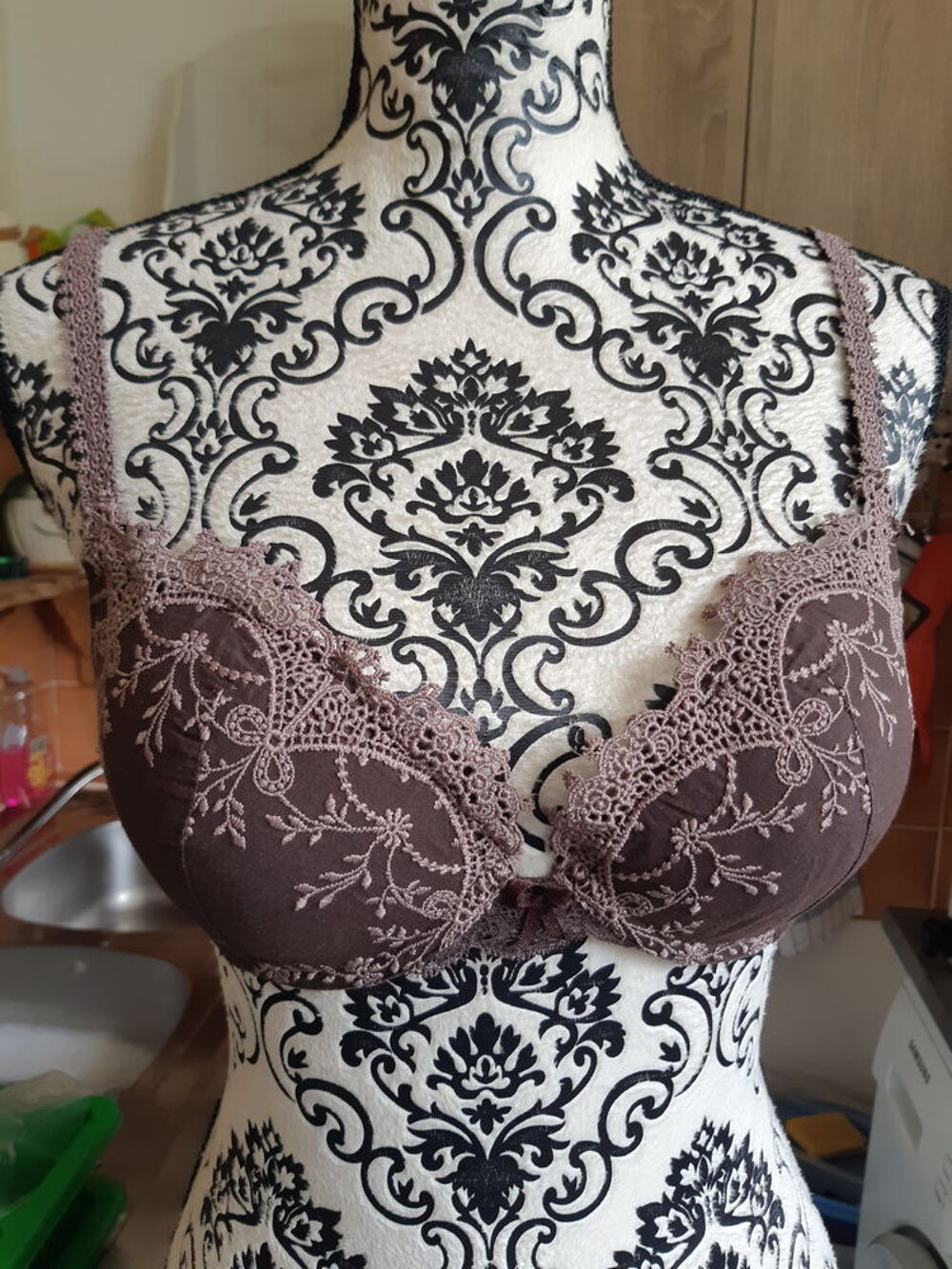 soutien gorge marron dentelle ETAM TAILLE 90B Vêtements