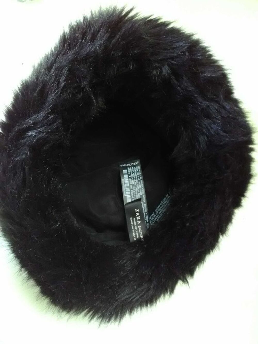 Chapeaux pour Dames (5) / &agrave; l'unit&eacute; Vêtements