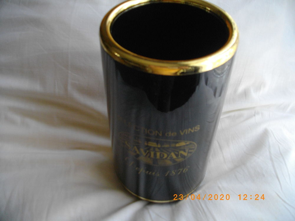 RAFRAICHISSEUR BOUTEILLE Electroménager