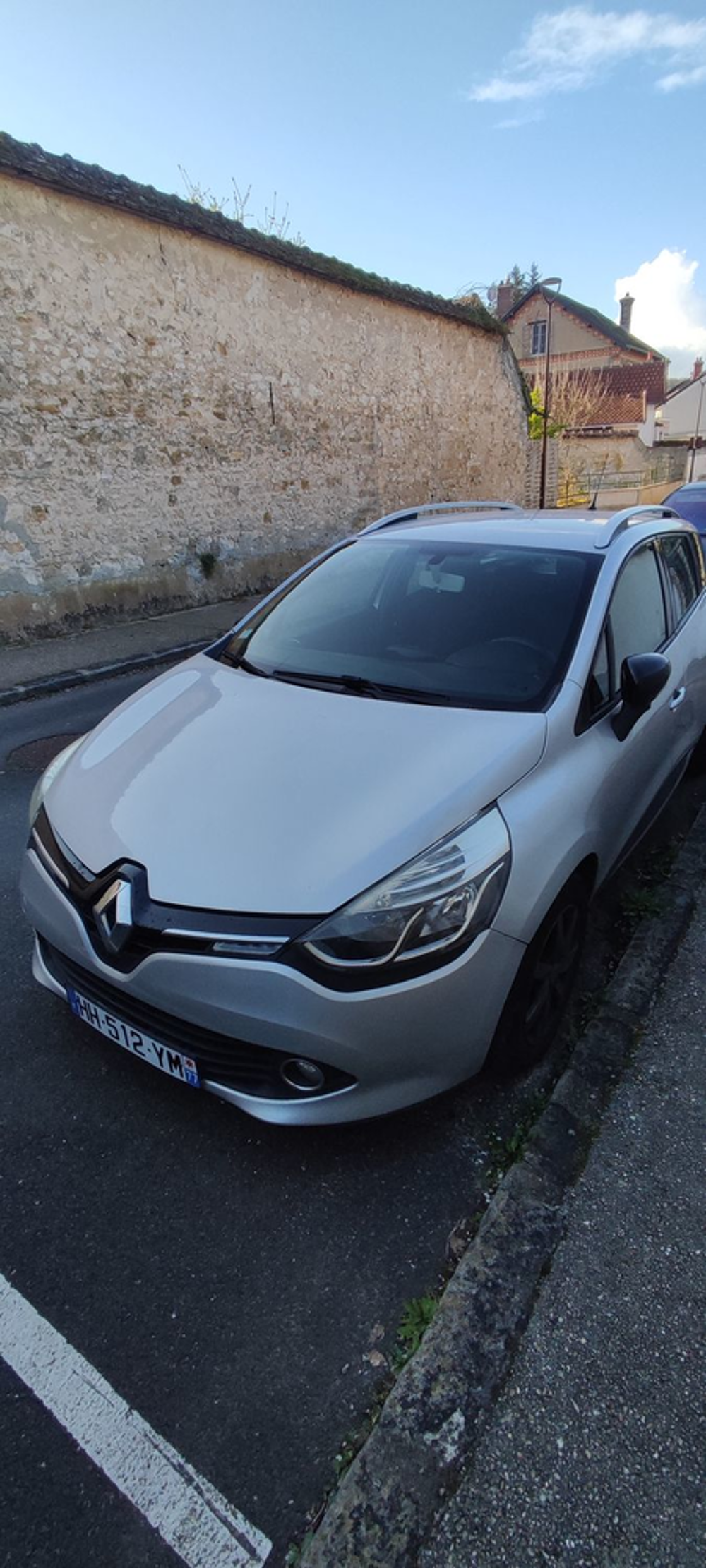 Clio IV Estate Clio Estate IV dCi 90 eco2 Business 2014 occasion 77300 Fontainebleau