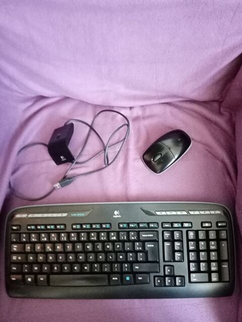 Ensemble LOGITECH Clavier ? souris sans fil 15 Chlette-sur-Loing (45)