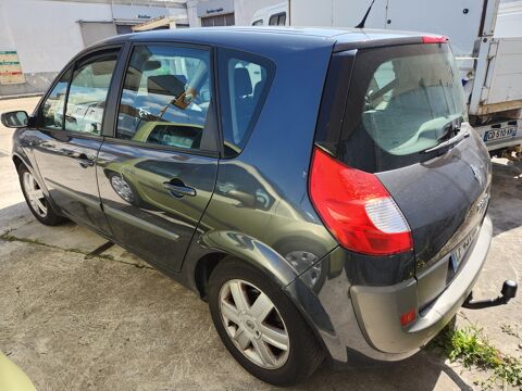 Renault scenic ii Scenic 1.9 dCi 130 FAP Jade