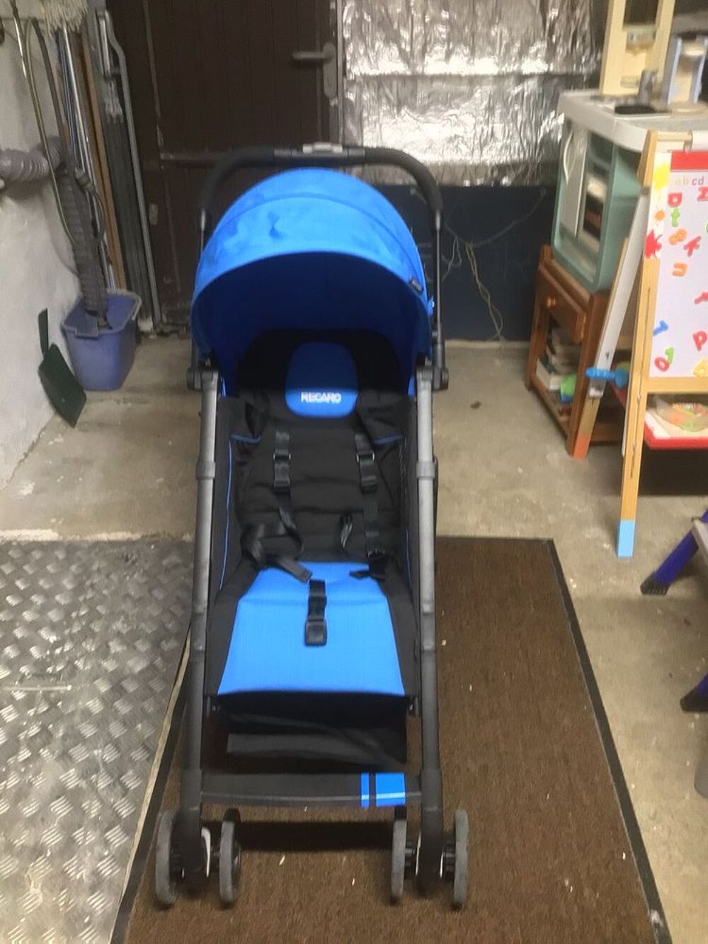Poussette enfant Puériculture