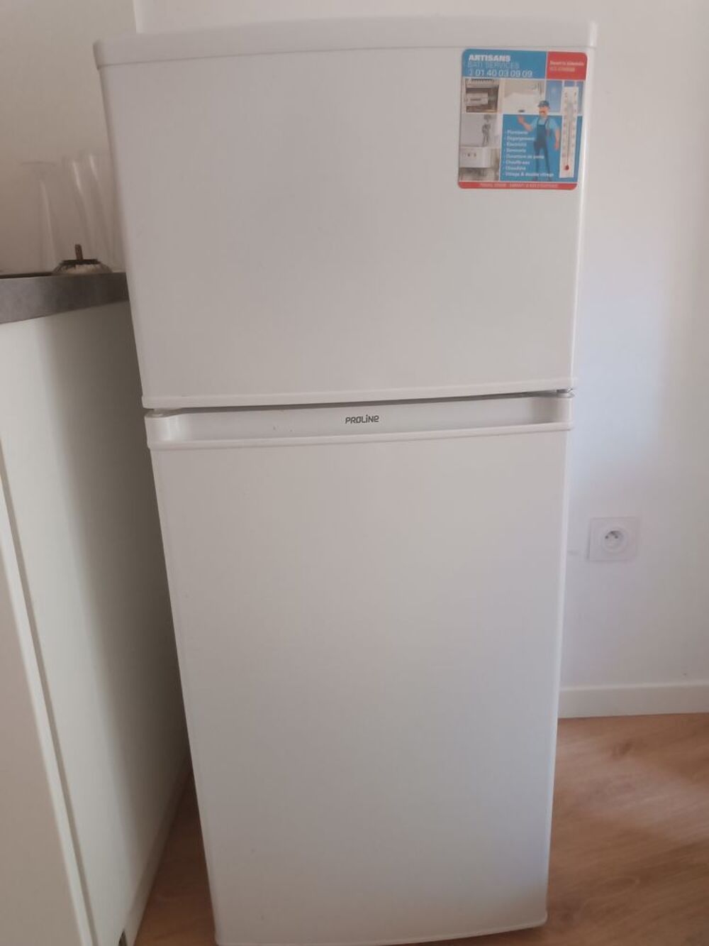 R&eacute;frig&eacute;rateur cong&eacute;lateur en haut Proline DD132 Electrom�nager